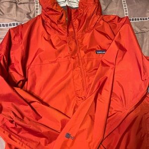 Patagonia windbreaker plus rain jacket